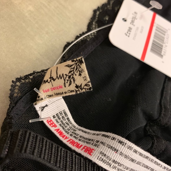 NEW Free People Black T-Strap Bra - Picture 4 of 4